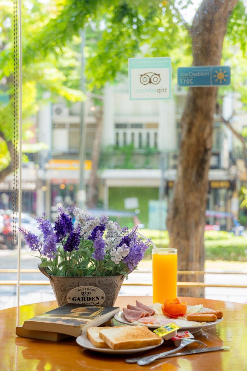 For You Residence Bangkok Luaran gambar
